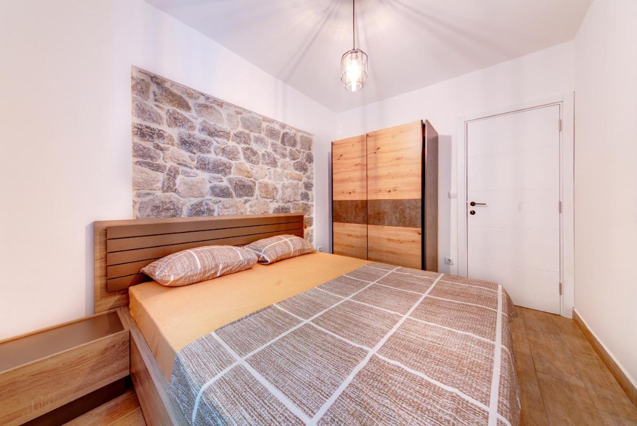 Happy Home Apartments Kotor Extérieur photo