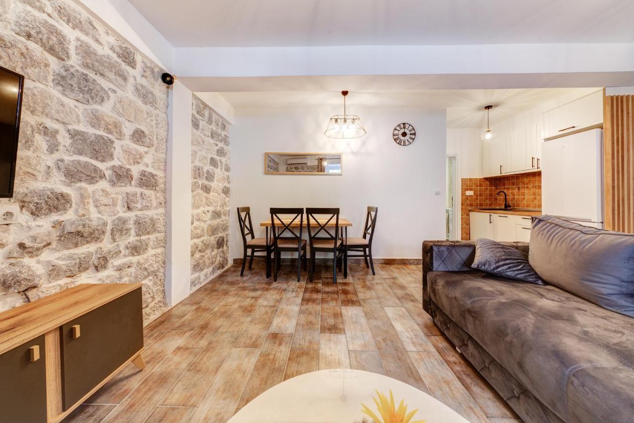 Happy Home Apartments Kotor Extérieur photo